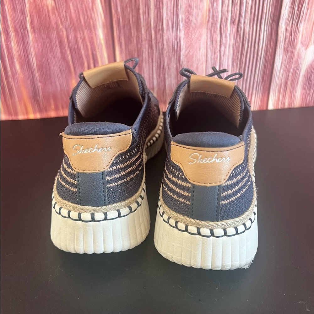 Skechers Navy Modern Comfort Wilshire Sneakers, W - Picture 4 of 15